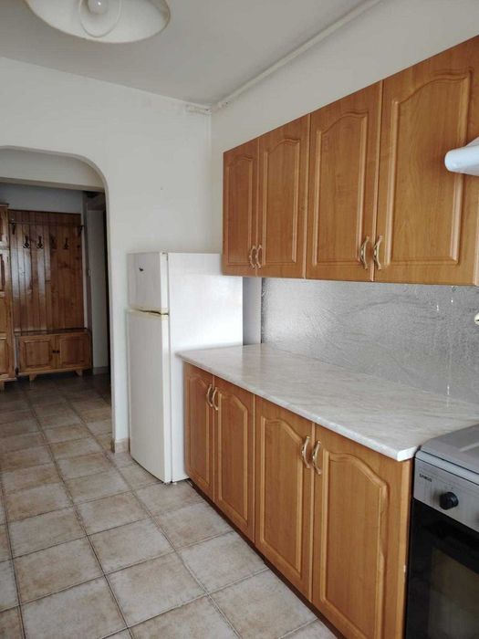 Dau in chirie apartament 3 camere ultracentral in Turda