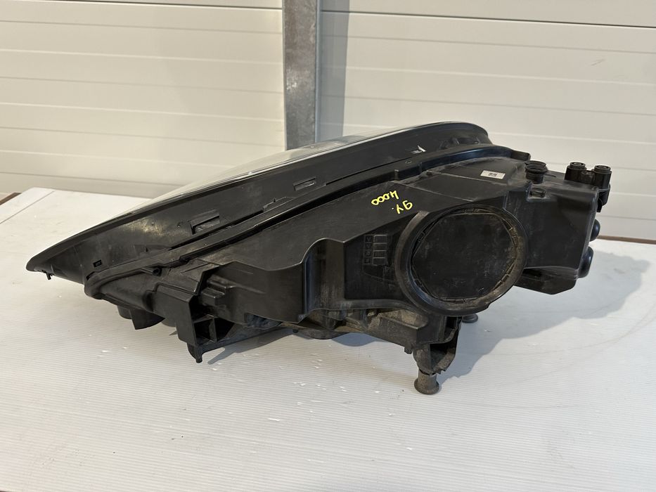 Far led matrix dreapta Porsche Cayenne 9Y 2018/2023 9Y0941036L