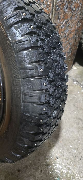 Шины  Nokia 185 SR 14