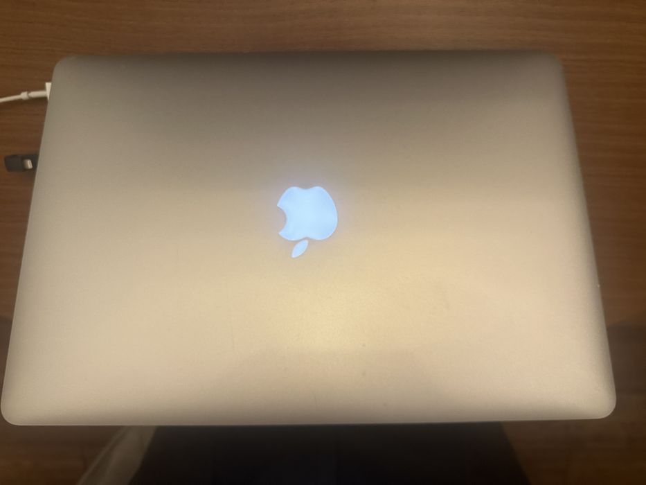 Apple MacBook Pro 15 Retina 2014года, i7, 16GB, SSD, отличное состояни