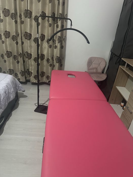 Vand pat de gene+lampa+produse pentru gene+ perna