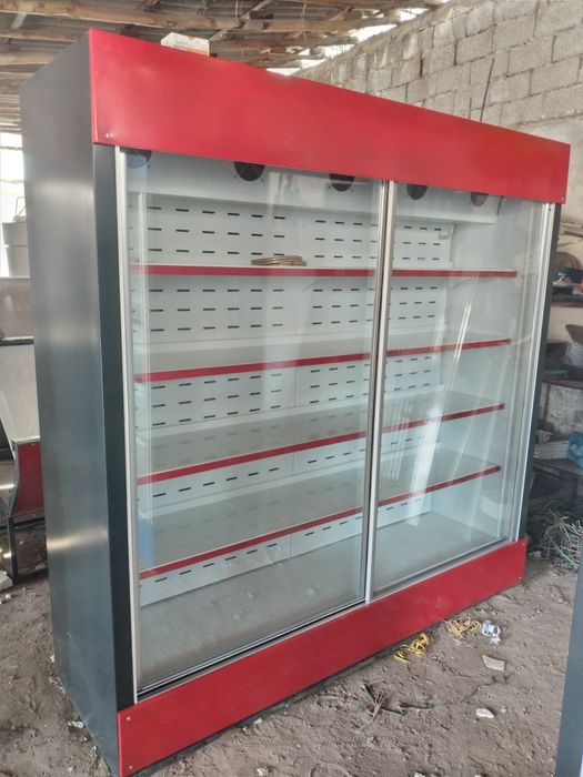 Витрини холодилник новый