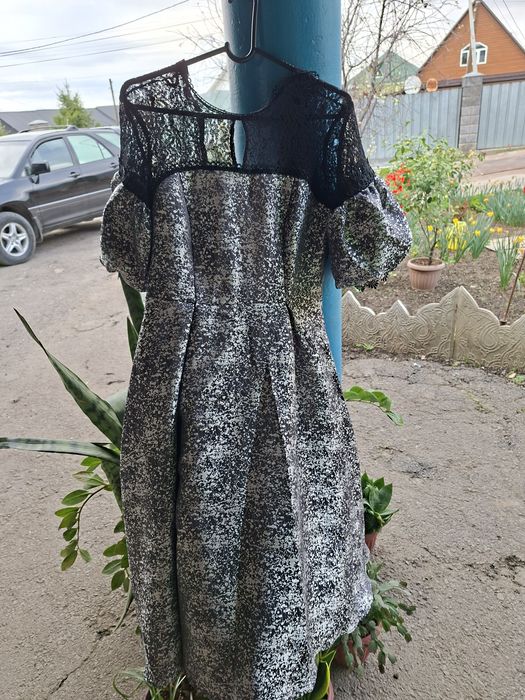 Продам вечерние платья