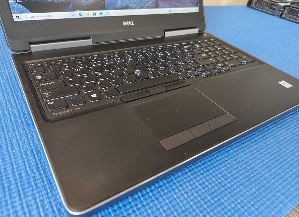 Dell Precision 7520 i7 32Gb 512 SSD Nvidia Quadro Ecran 15 Workstation