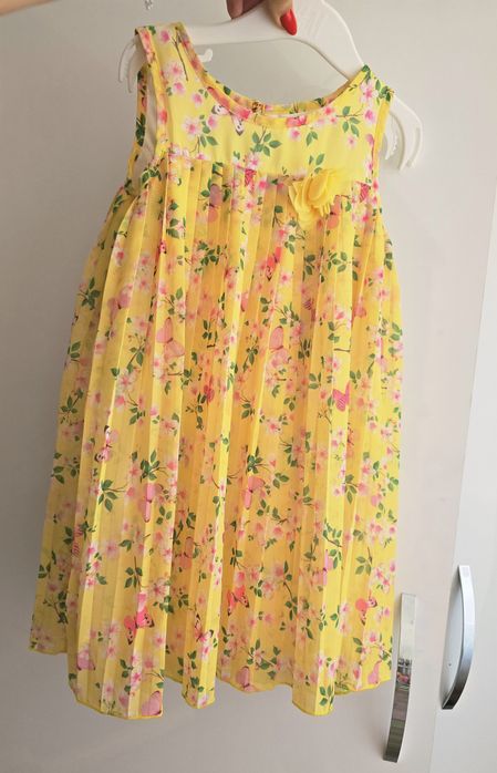 Rochita hm 104 fetite