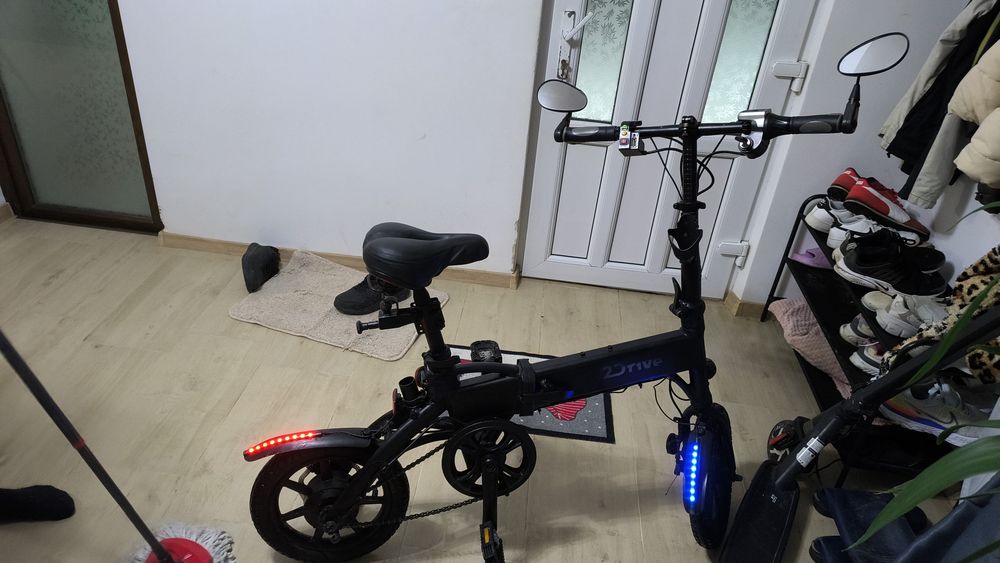 Urgent Bicicleta  pliabilă electrica 2Drive