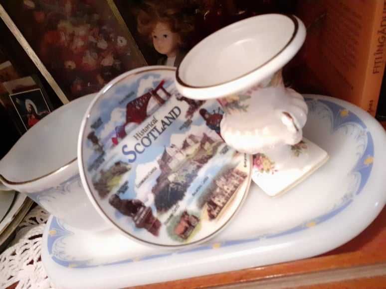 papusi mici de portelan obiecte de vitrina