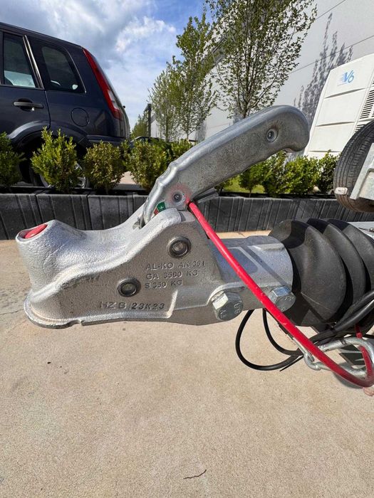 Remorca platforma transport utilaje 3.5 tone, stare foarte bună