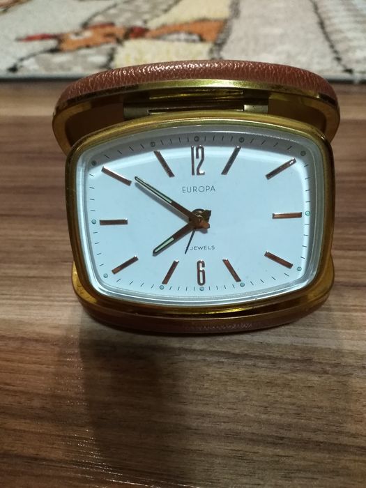 Механичен часовник Europa