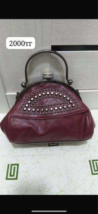 Сумки новые, конверт на ввписку