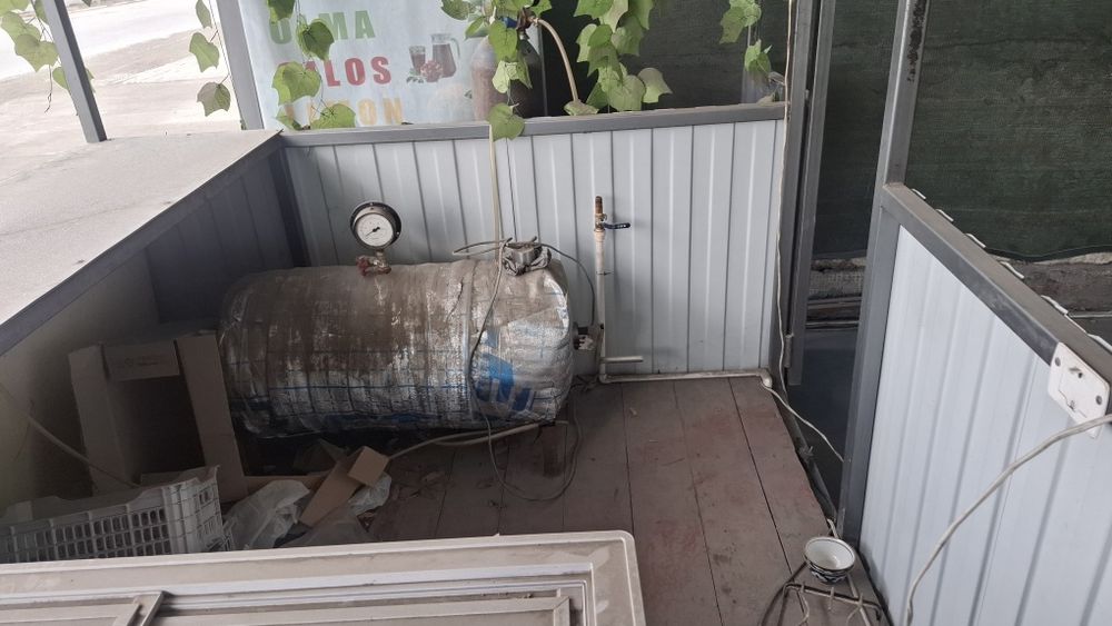 Gazsuv aparati komplekt dukoni bilan soriladi.