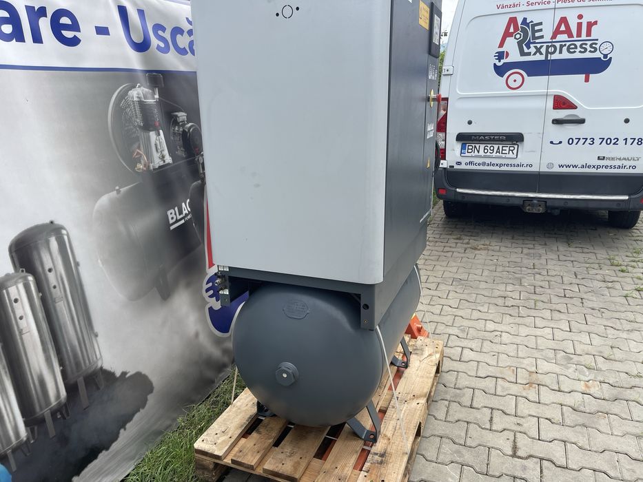 Inchiriez compresoare aer / inchiriez Compresor ,Uscator ,Rezervor aer