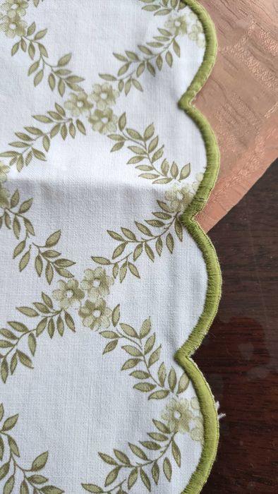 Памучна покривка/каре в зелено и бяло