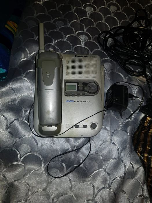 Тюнер для телевизора аппарат  телефон