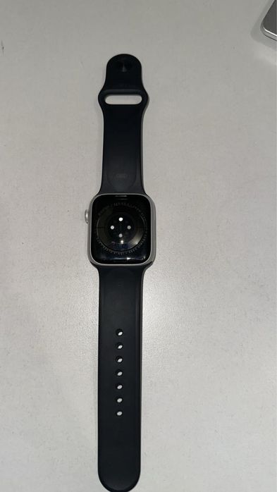 Apple watch 8 series