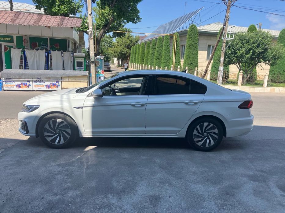Продаётся или сдаётся с последующим выкупом volkswagen e-Bora