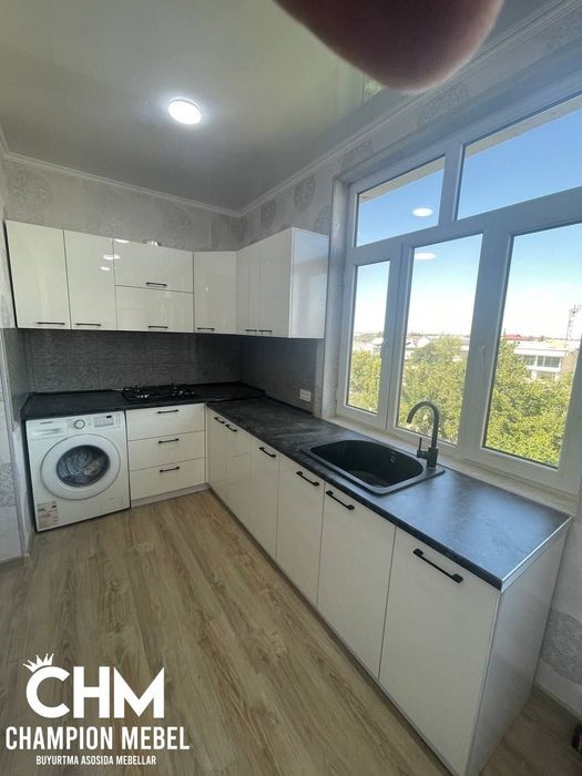 Буюуртма асосида замонавий ошхона мебеллари. Кухонный гарнитур