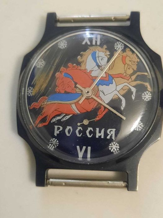 Часы Победа новые
Сделано в России. Год выпуска 1993 г.