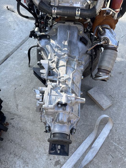 Cutie de viteze motor 3.0  iveco 2024 noua