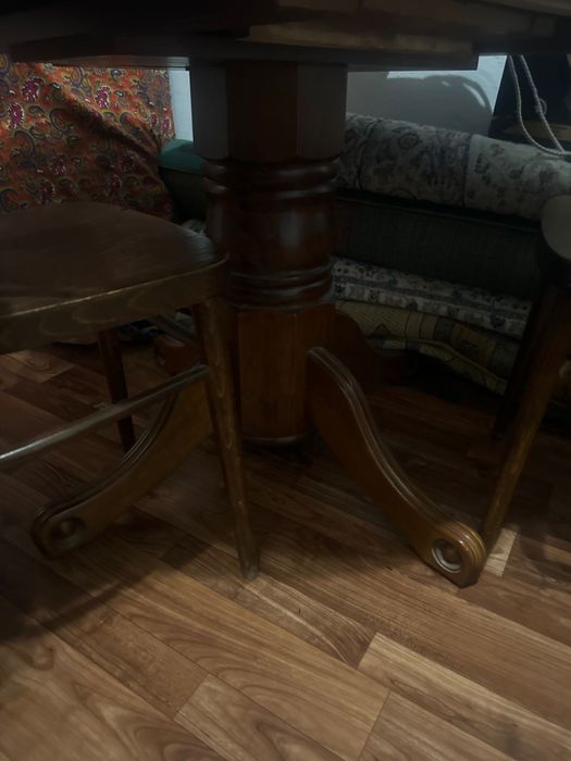 Стол сатылады