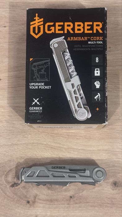 Multitool Gerber Armbar NOU , in cutie