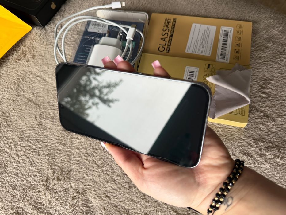 Vand iphone 13 pro max 256 GB