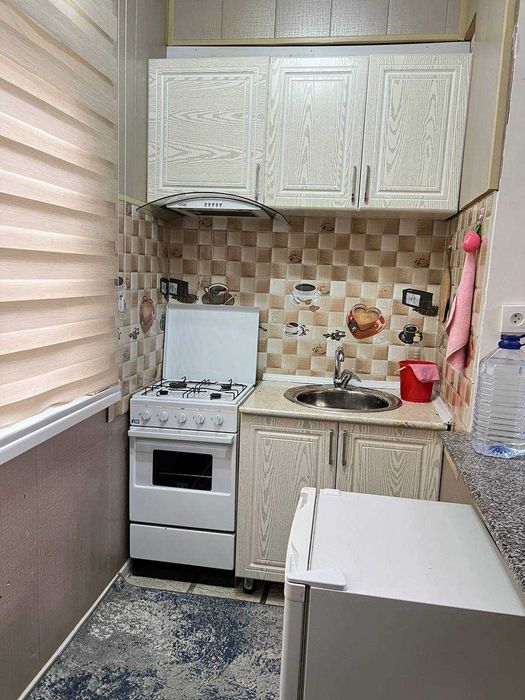 chilonzor 10 kvartav 1 xona 2 xona qilingan