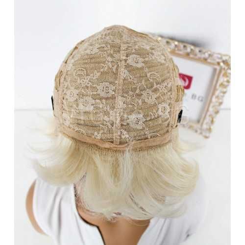 Къса руса перука с бретон Алина