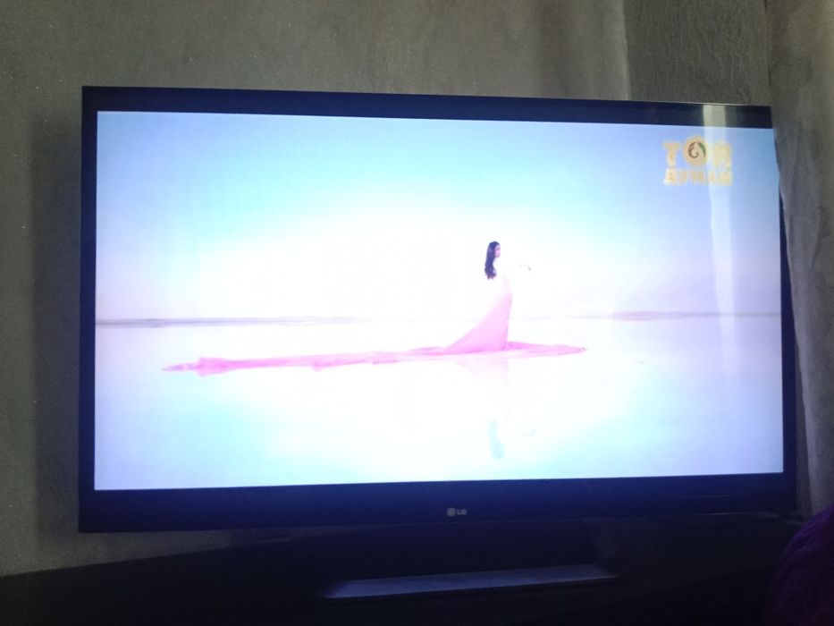 Телевизор сатам LG 60000