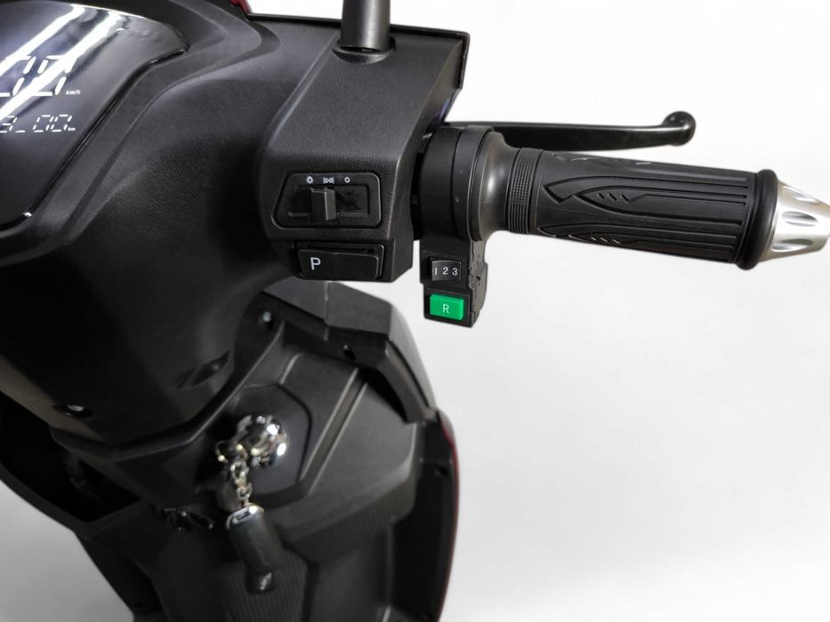 Електрически скутер MaxMotors Power G 3000W - Black/Red