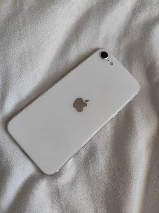 iPhone SE 2020,