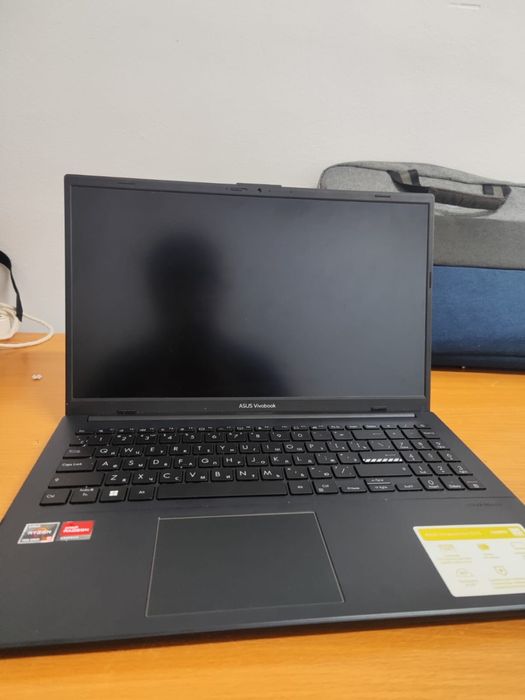 Срочно продам Ноутбук Asus