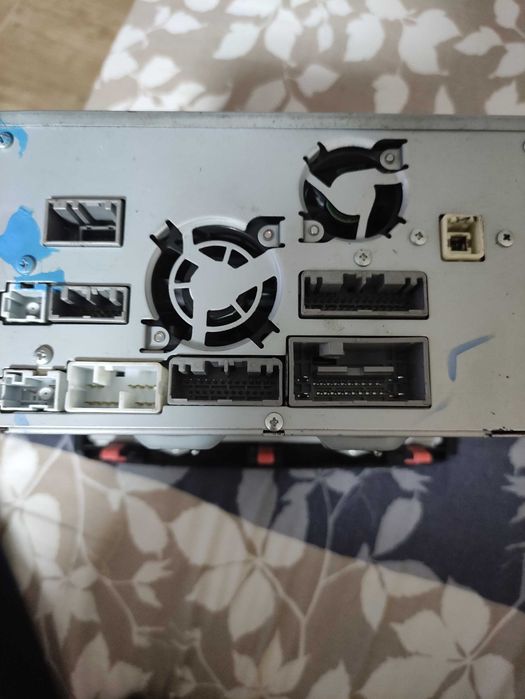 Мултимедия за Хонда црв4