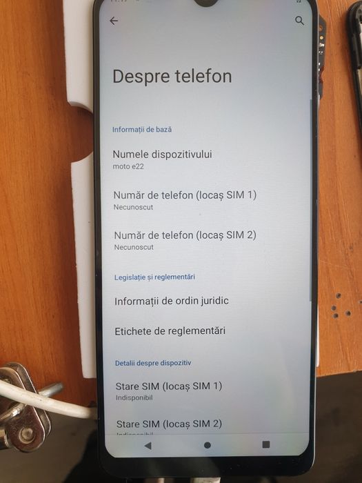 Vând placă de bază Motorola Moto E22.