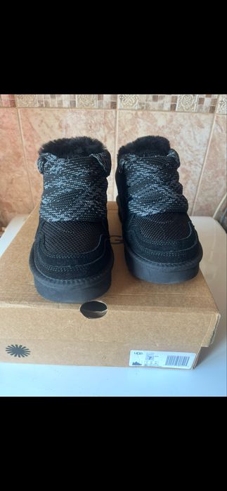 Ugg Lowmel mărimea  38