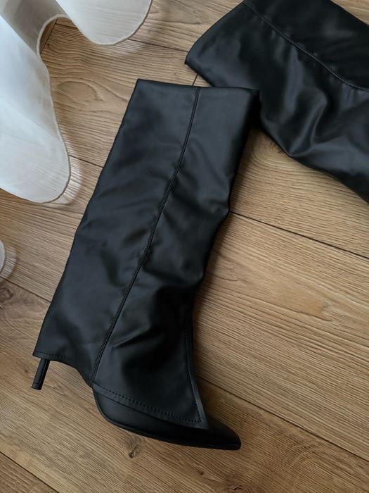 Ботуши на ток Bershka