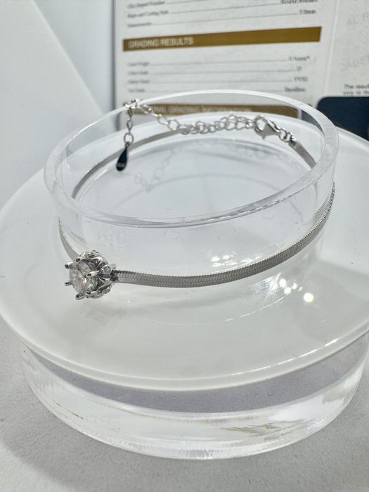 Сребърна гривна с мойсанит (диамант) 0.5 карата