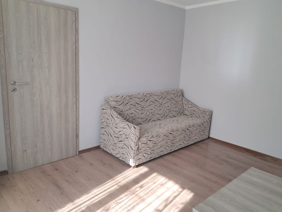Apartamente de inchiriat