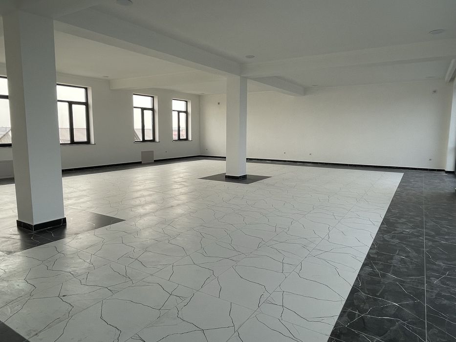 Нотурар бино Сергели Хонобод метро линия йўл юзида