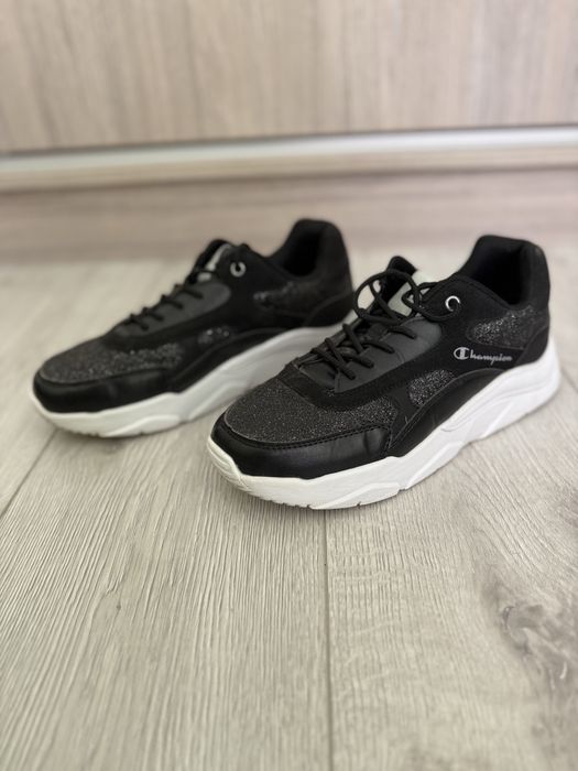 Дамски маратонки- Champion