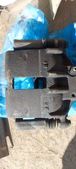 Продам суппорта газель