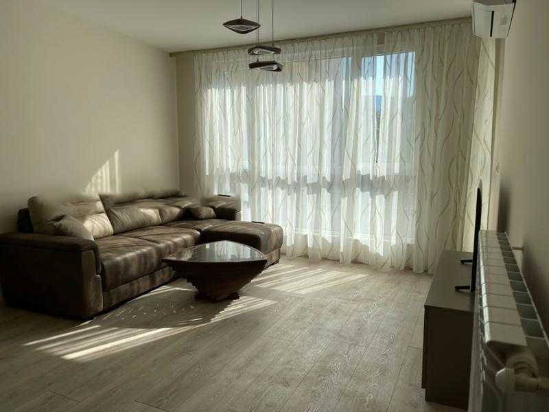 Продава се Двустаен апартамент в София, Оборище - 74 кв.м за 1865 €/кв.м - Снимка #1