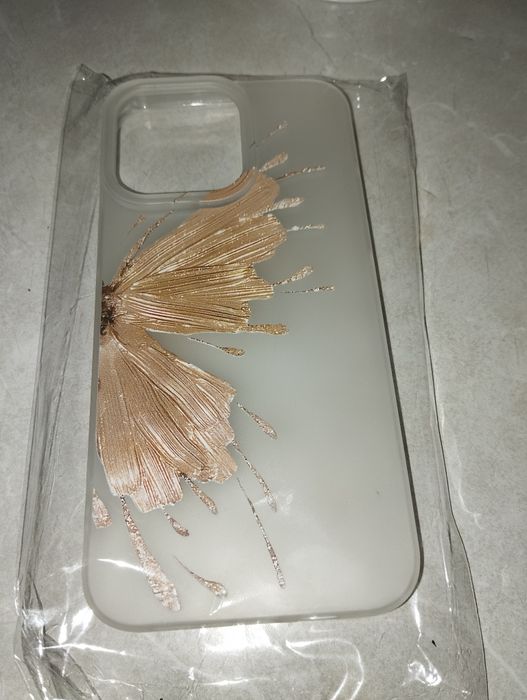 Чехол на iPhone 13 pro max