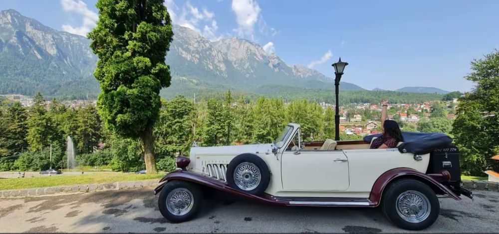 Masina de epoca decapotabila de inchiriat / limuzine retro vintage