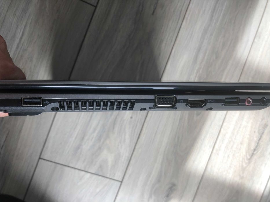 Acer Aspire 4810T Възможност за добавяне на SSD 120GB + хард диска