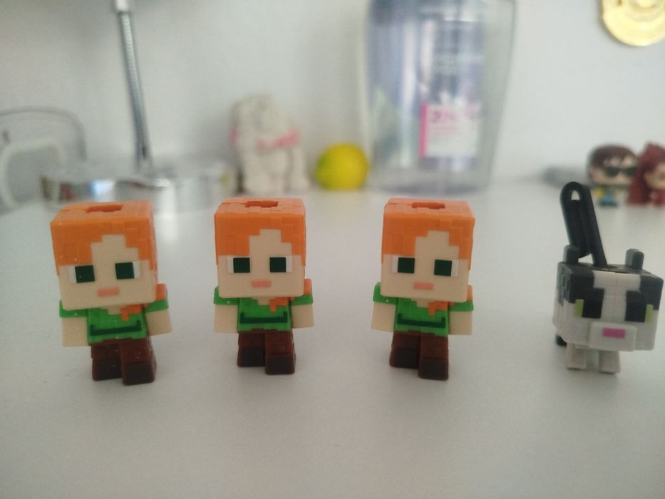 Игрушки Киндер Джой маинкрафт