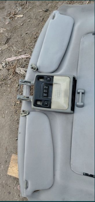 потолок Mitsubishi RVR/Runner