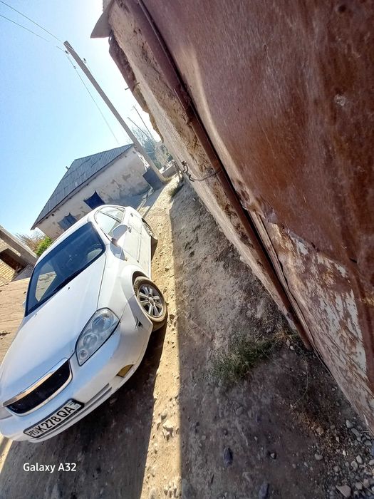 Daywoo Lasetti 2005 rasxoti yuq Xamma narsasi radnoy kaboltga bartir