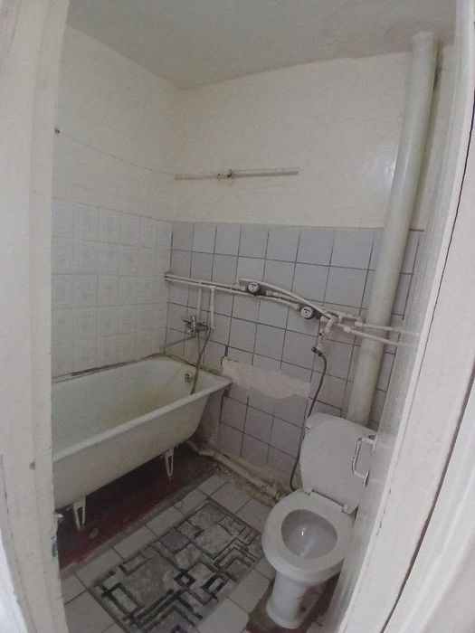 1 хоналик квартира 3 кават горгаз, напротив бухара сити