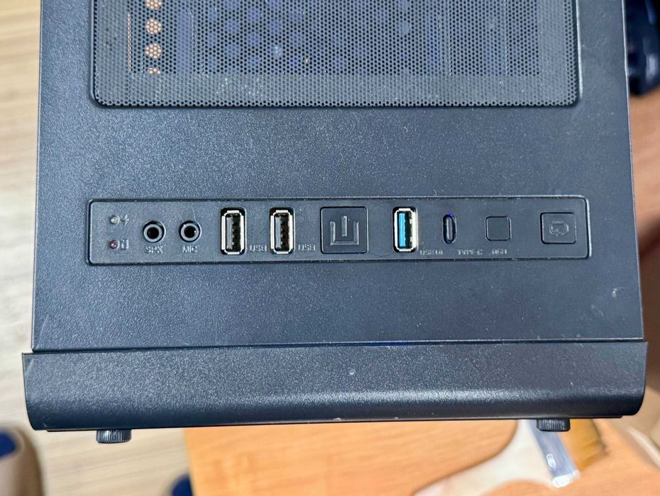 Игровые корпуса для ПК, Deepcool, Huntkey